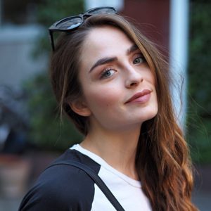 Karen Dikson Avatar